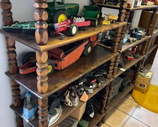 DISPLAY SHELVING, COLLECTIBLES