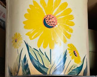 VINTAGE NESTING CANNISTERS