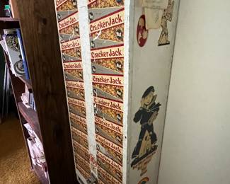 CRACKER JACK VENDING MACHINE 