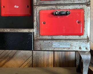 VINTAGE TOY STOVE