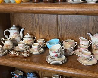SO MANY MINIATURE TEA SETS