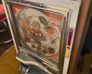 LARGE PACHINKO MACHINE