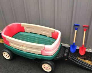 Little Tikes Cart Shovels