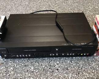 Magnavox DVD Recorder VCR
