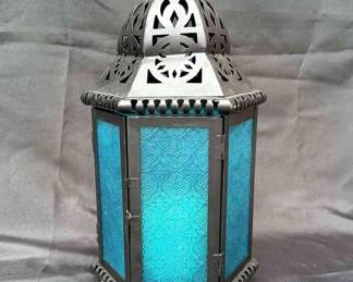 004 Beautiful Blue And Black Light