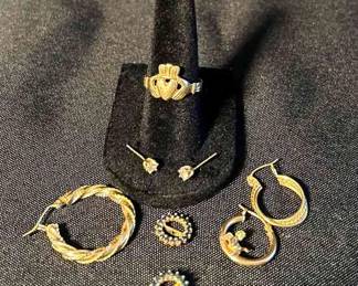 14k Gold Ring And Amazing Earrings With Saphires, Small Diamonds In 14k Gold