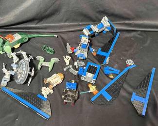 Random Lego Pieces