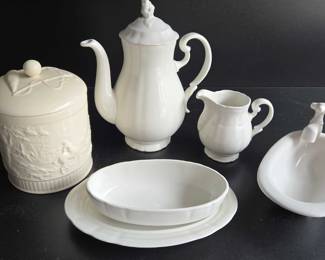 White Kitchen Collection