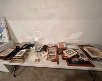 Picture frames & albums