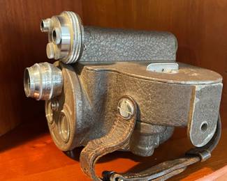 Vintage Bell & Howell Film 16mm movie camera – Bell & Howell lens
