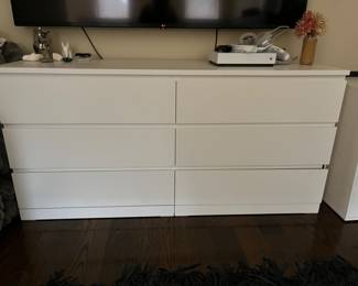 Ikea 6 drawer white laminate dresser 
63w x 30.75h x 19d
