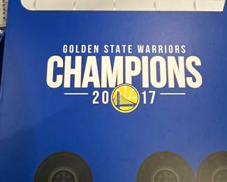 New in box Golden State Warriors 2017 championship bobble head set 