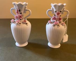 PAIR OF SMALL VASES