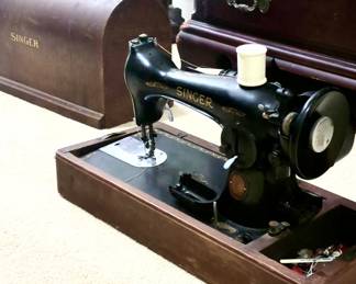 C 1829 vintage singer sewing machine