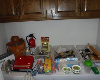 Utensils - Kitchen Miscellaneous - Iced Cream Maker 