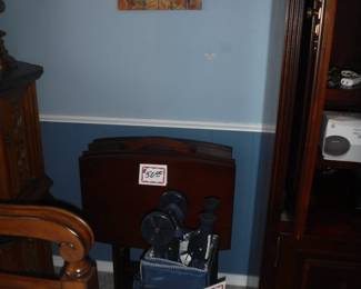 Four  Nice T.V. Trays with Stand - Play Pin