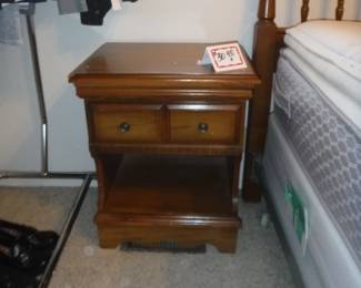 Nightstand 