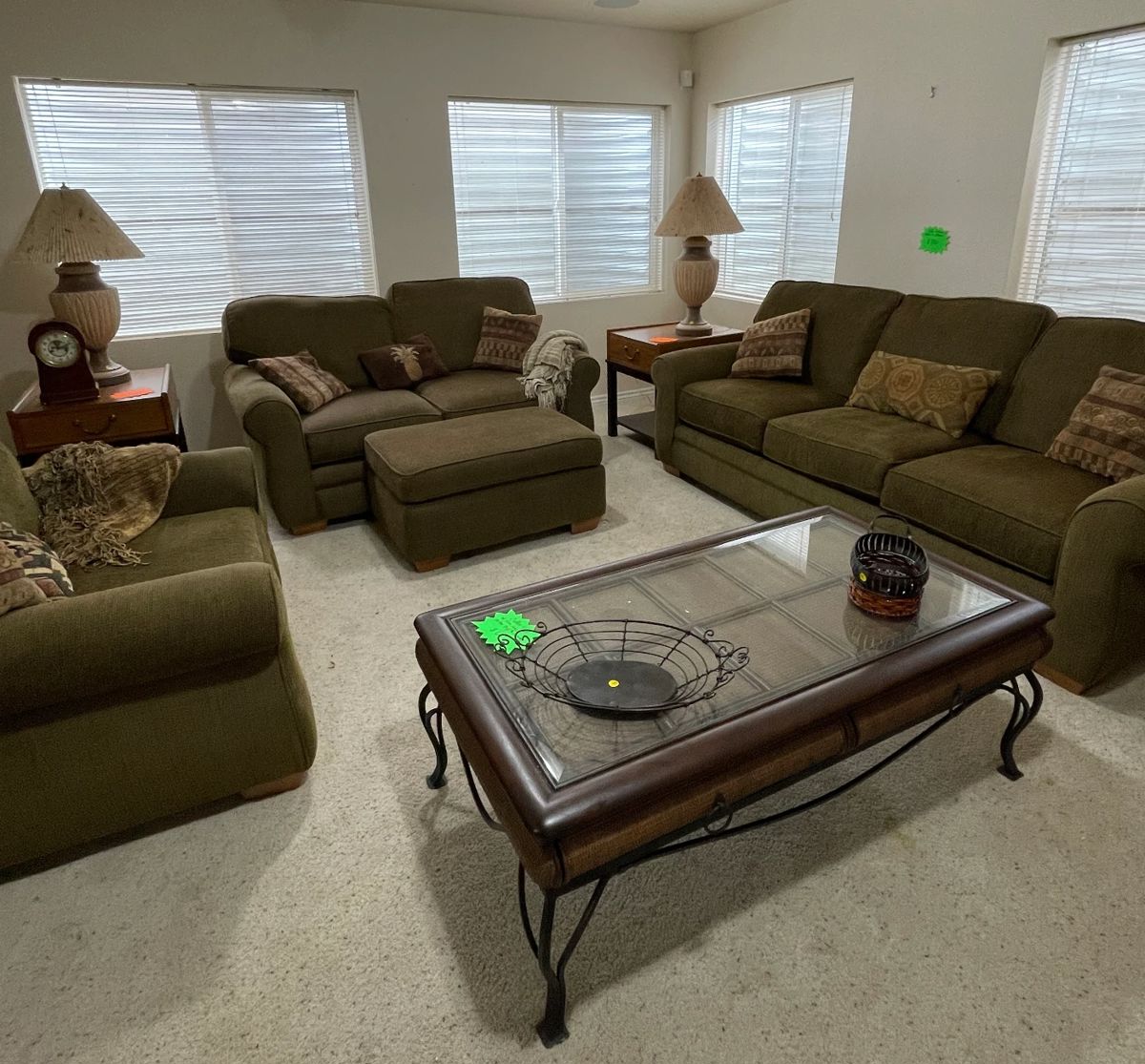 Great living/family room furniture set