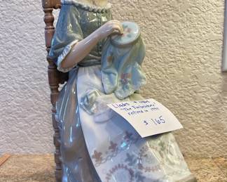 Lladro figurine