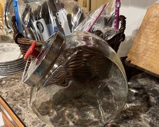 Vintage candy jar with lid