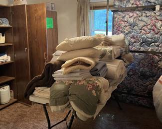 Linens, queen mattress