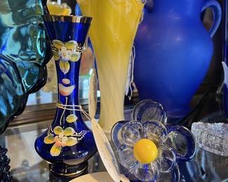 Cobalt Blue/Gold painted vase, Yellow Vase from Japan, Long Stem glass flower