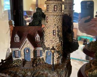 Thomas Kinkade houses