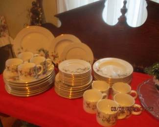 Christmas dinnerware