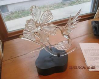 Frabel crystal hummingbird