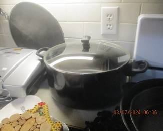 Fabre Ware stock pot 