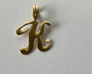 Lot 2723 14K Gold K Initial Pendant