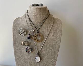 Lot 2712 Sterling Jewelry Lot  Swedish CuffLinks  Pins Brooches Pendants  Mother of Pearl