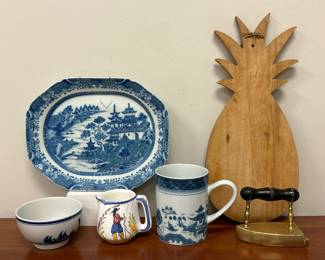 Lot 6480 Mottahedeh Porcelain Planter Mug  Blue Canton Platter  Pineapple Cutting Board  Brass Sad Iron