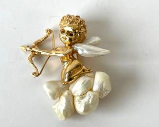 Lot 1914 1960s Signed William Ruser 14K Gold  Baroque Pearl Cupid Cherub Pin Brooch