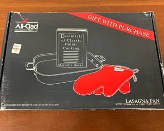 Lot 8053 NEW All Clad Metalcrafters Lasagna Pan