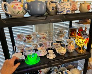 Uranium glass, Rooster Lamp