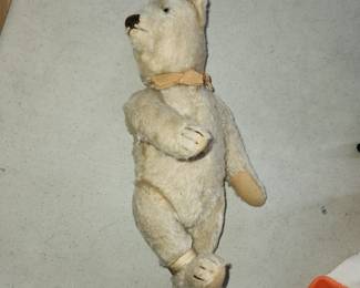 Vintage Steiff bear with opposable arms and legs