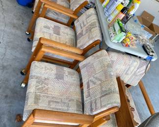 Vintage 1980's Kitchen/Dining chair.