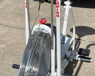 Comes with original manual