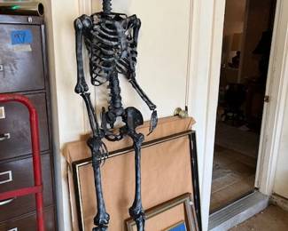 Halloween ready Skeleton 