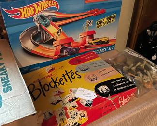 Hot Wheels, Blockettes