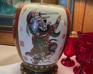 Vintage oriental style lamp showing a Samurai warrior