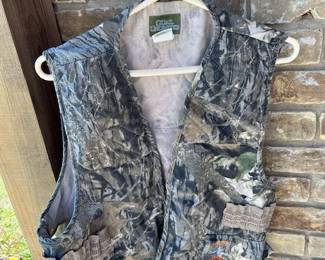 Nice Quail Unlimited hunting vest