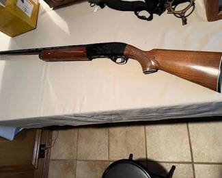 Remington 1100 12 Gauge Shotgun