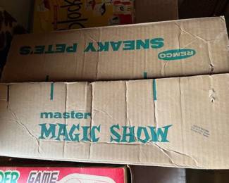 Vintage Magic Show original box