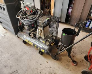 Air compressor