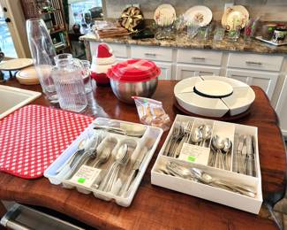 One set flatware still available