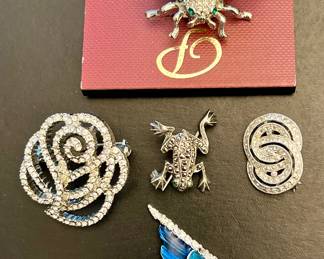 Assorted Fashion Pins