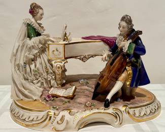 Dresden Lace Figurine