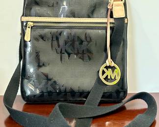 Michael Kors Crossbody